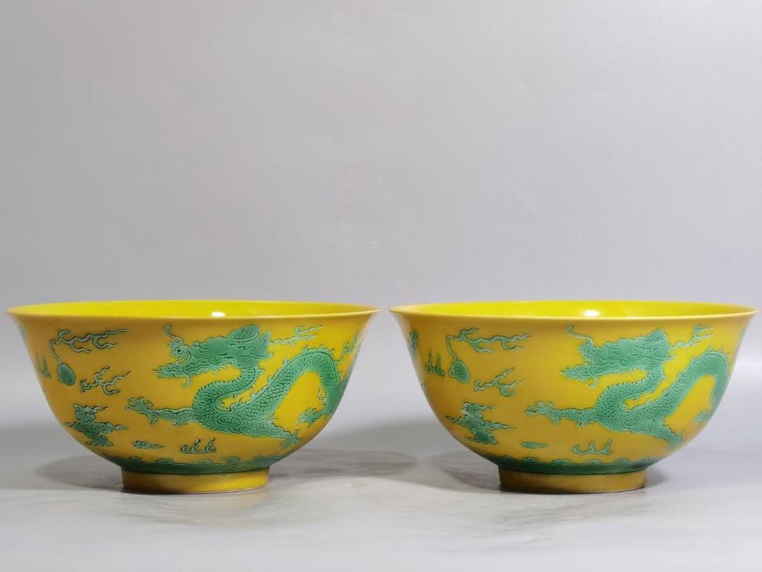 清時代 大清乾隆年製 黃釉緑地龍紋盤一對 箱付き 皿 中国骨董高さ約 