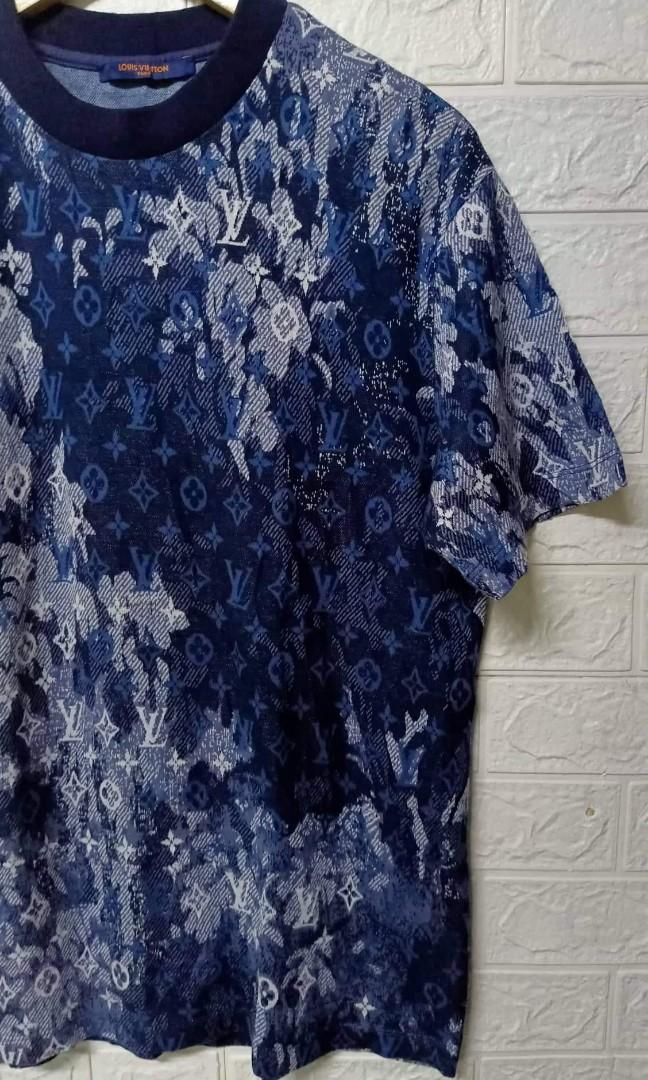 Louis Vuitton Hawaii tapestry shirt, Luxury, Apparel on Carousell