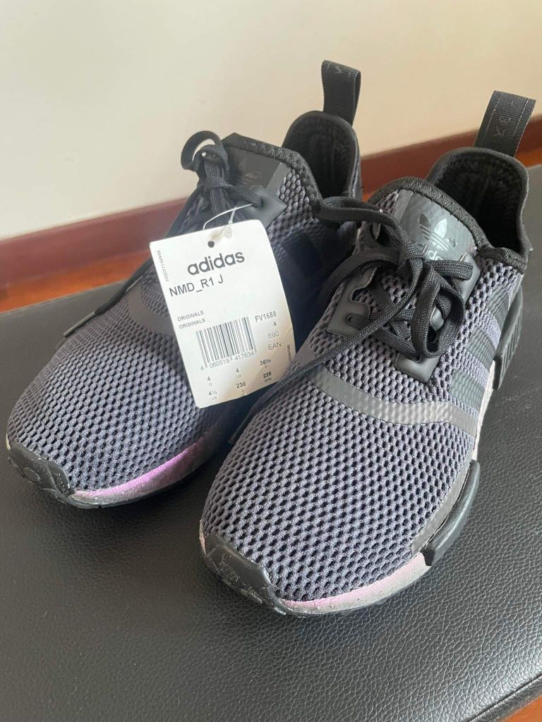 Adidas NMD R1 Japan, Men's Fashion, Footwear, Sneakers on Carousell