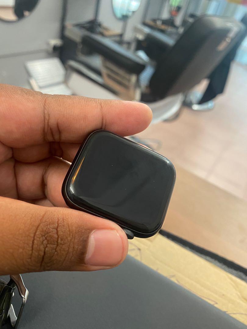 Apple watch hotsell for sale olx