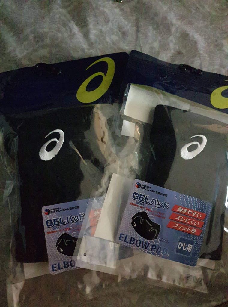 Asics Elbow pads, Sports Equipment, Other Sports Equipment and Supplies
