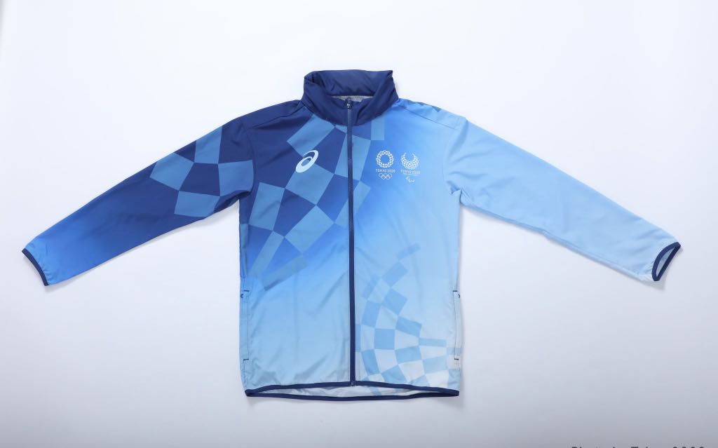 Asics deals windbreaker 2020