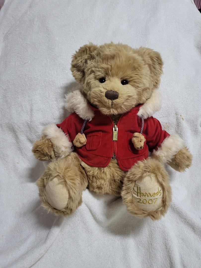 Harrods bear 2007 store