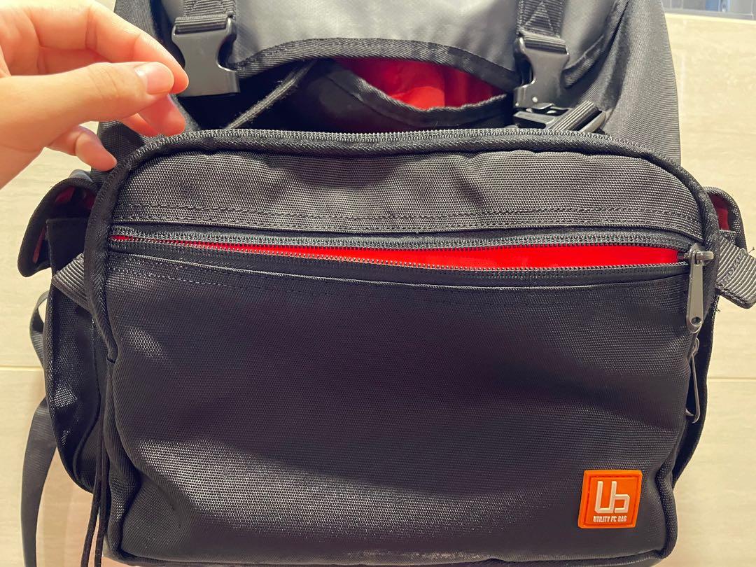 Backpack (Category: Backpacks) located in Singapore. Submitted by delete18 (Listing ID 1174044449, Image 5). Description: Backpack with 15 inch laptop compartment. Original price $70. Small front compartment has sleeves for devices such as phones, cables, etc.. Smallest compartment in the front for other miscellaneous items. Has ink stains in front zip. Price slightly negotiable..