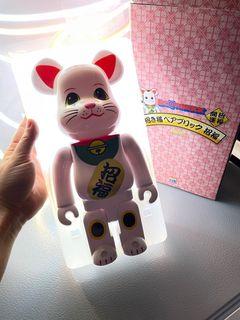 Bearbrick Manekineko 400% White