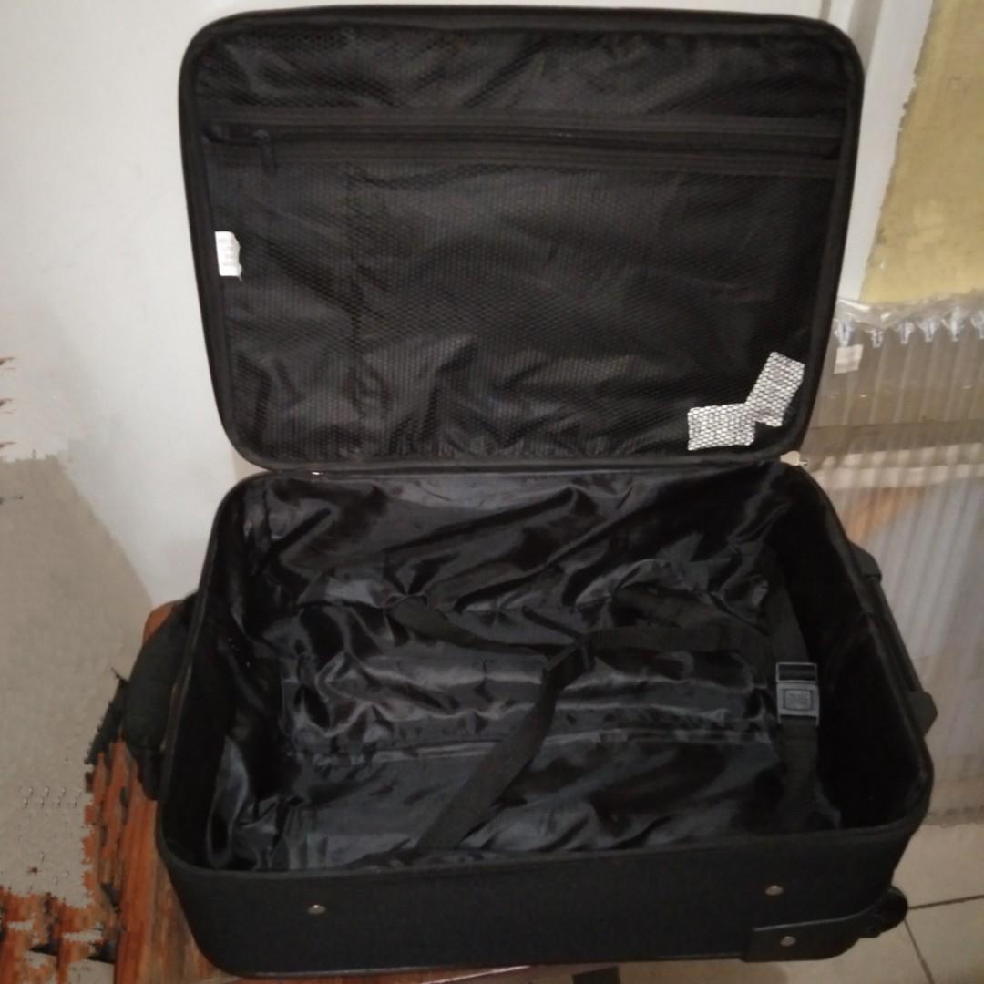 Black Anko Soft Case Luggage Small (Category: Luggage) located in Rizal. Submitted by TheSweetSpotShoppe (Listing ID 1174039513, Image 3). Description: •Soft case luggage small size •Outer- Polyester •Lining-Polyester.