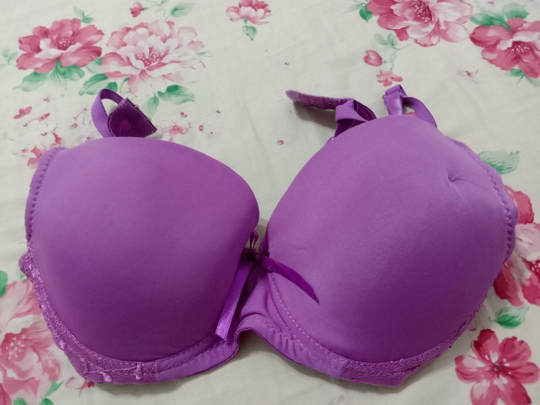 SaraMia bra L/36, Women's Fashion, New Undergarments & Loungewear on  Carousell