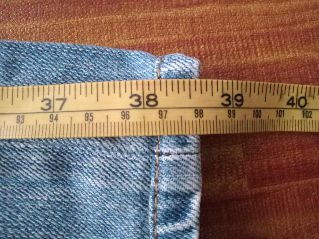 Burberry 101 jeans sales