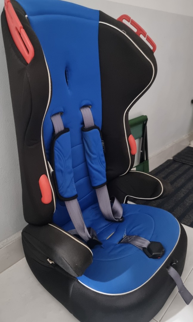 Car seat for older kids 3 to 7 years old, Babies & Kids, Going Out, Car