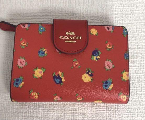Coach New Floral Medium Wallet, Women's Fashion, Bags Wallets