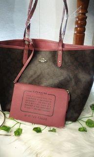 Coach signature city reversible