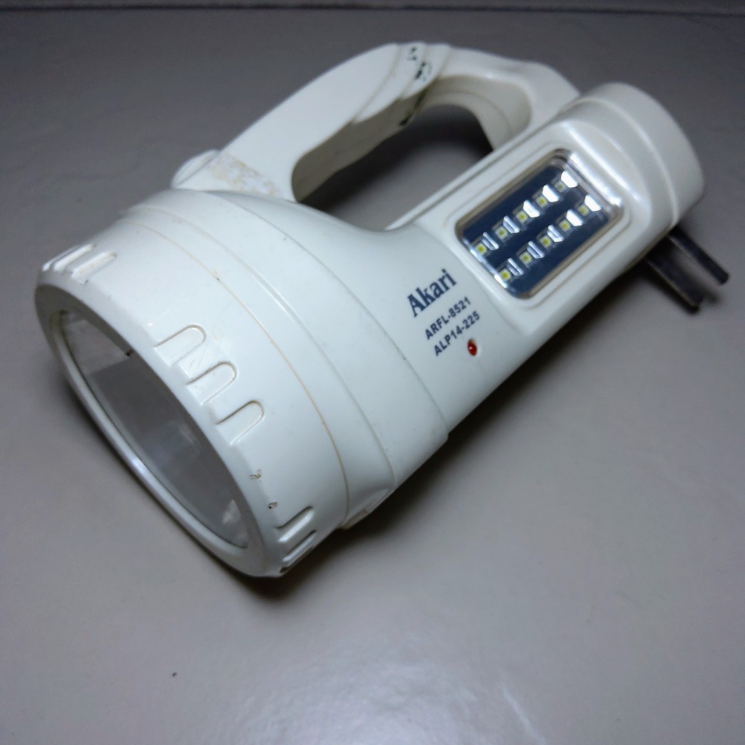 DEFECTIVE LED Flashlight Lantern Strobe Light, Furniture & Home