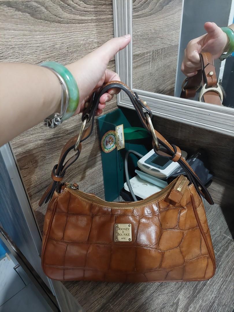 Dooney addison outlet tote