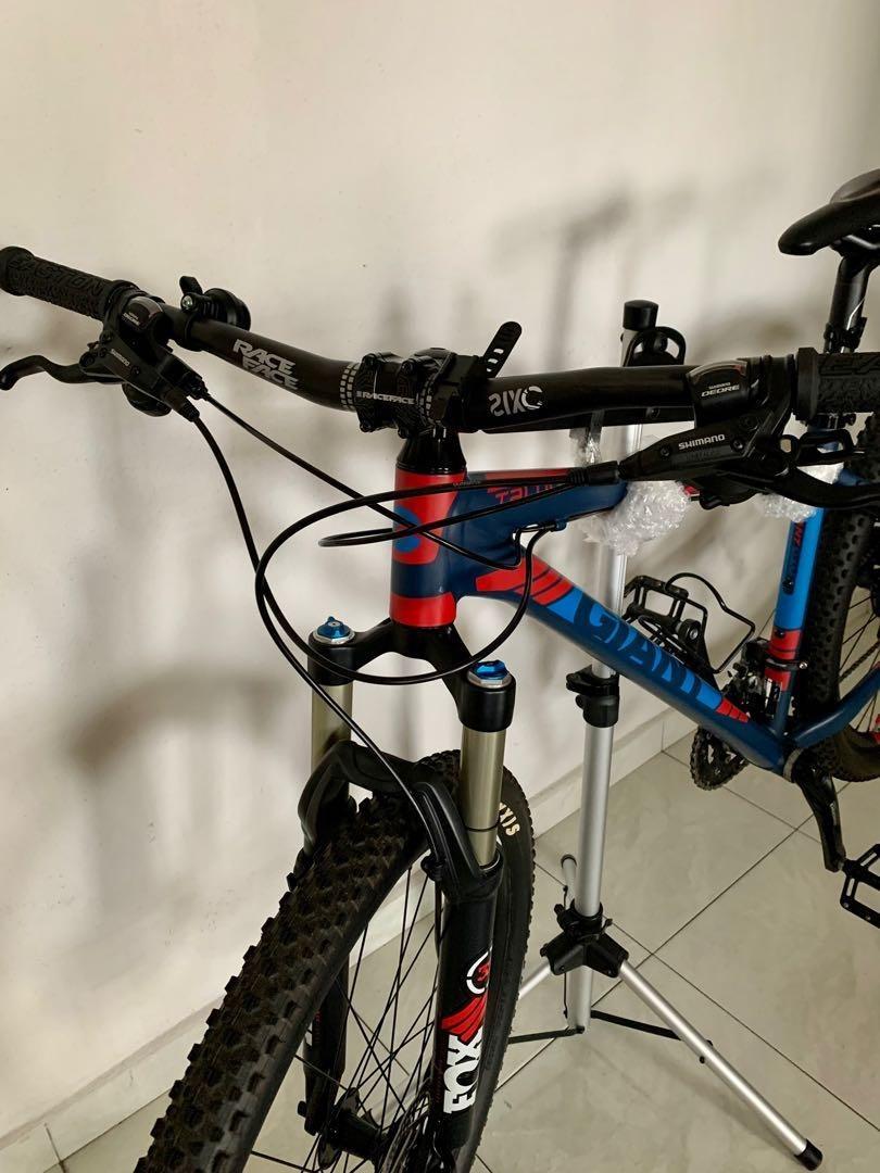 Giant Talon 0 27.5 M Size Frame Sports Equipment Bicycles
