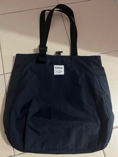 (Category: ) located in . Submitted by meow_100 (Listing ID 1174042426, Image 1). Description: .