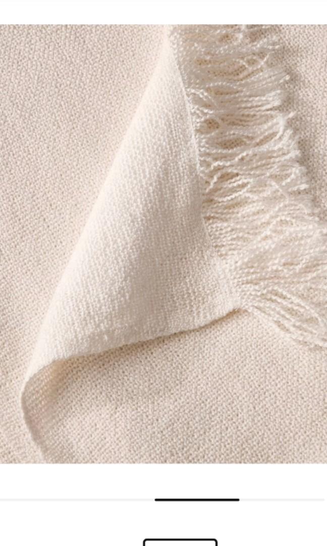 IKEA INGRUN Throw, Furniture & Home Living, Home Decor, Cushions