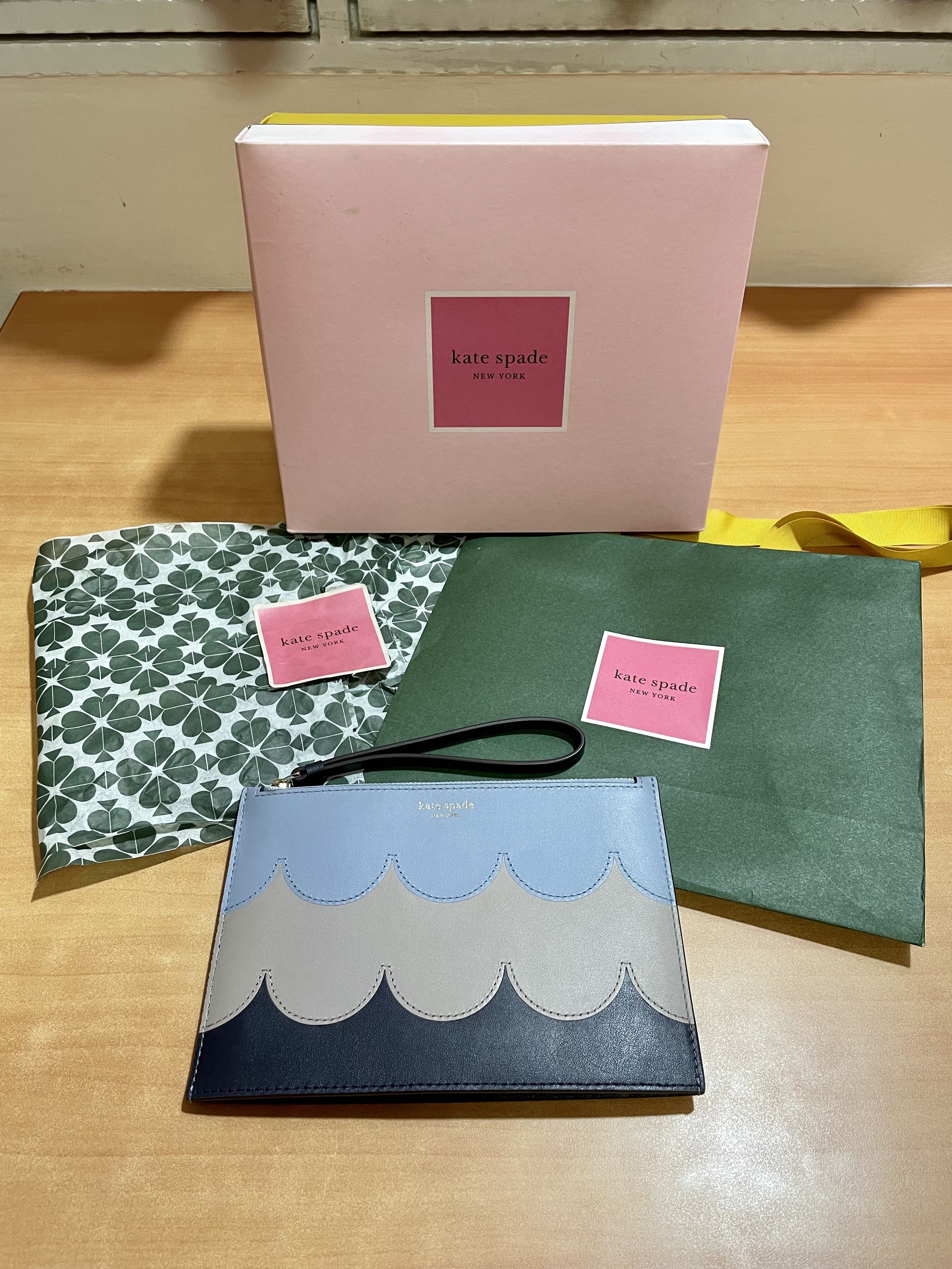 Kate spade intarsia scallop wallet clearance