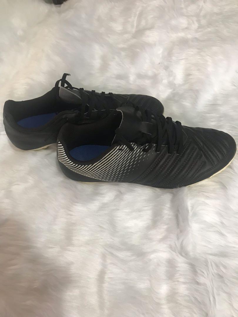 kipsta soccer shoes
