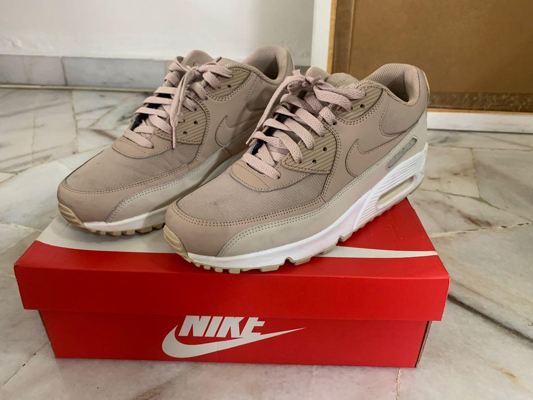 nike air max 90 essential