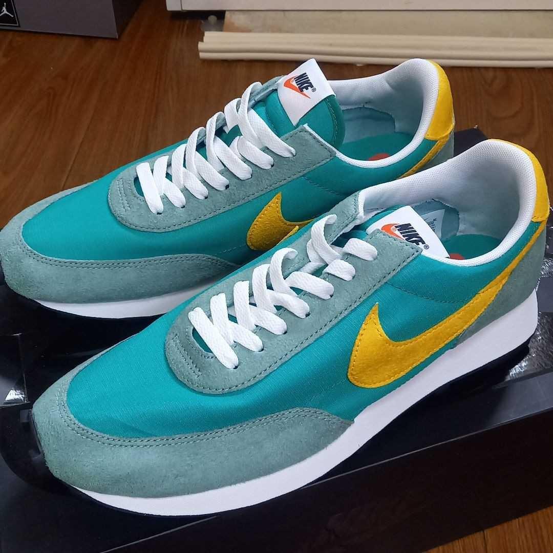 Nike daybreak yellow online
