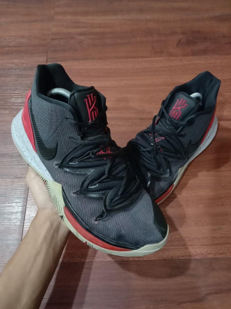 Kyrie 5 university red and black shop