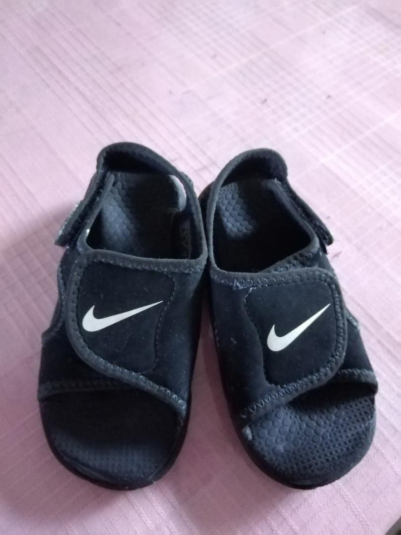 Nike sandals size 14 top