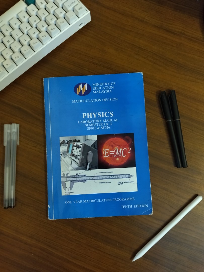 PHYSICS LAB MANUAL MATRICULATION, Hobbies & Toys, Books & Magazines