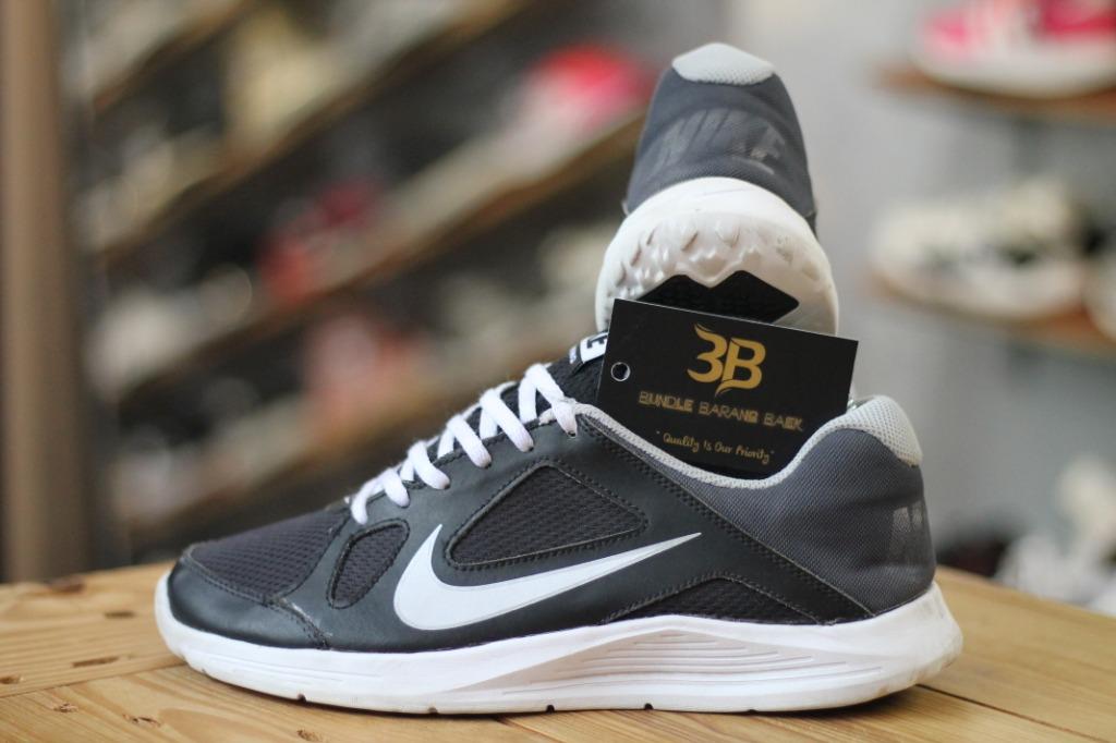 SIze 6.5 UK 40.5 EUR NIKE CP Trainer Shoes