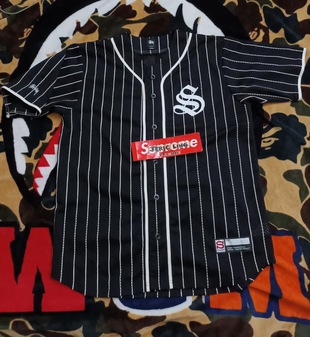 Chicago White Sox Baseball Jersey, Men's Fashion, Activewear on Carousell