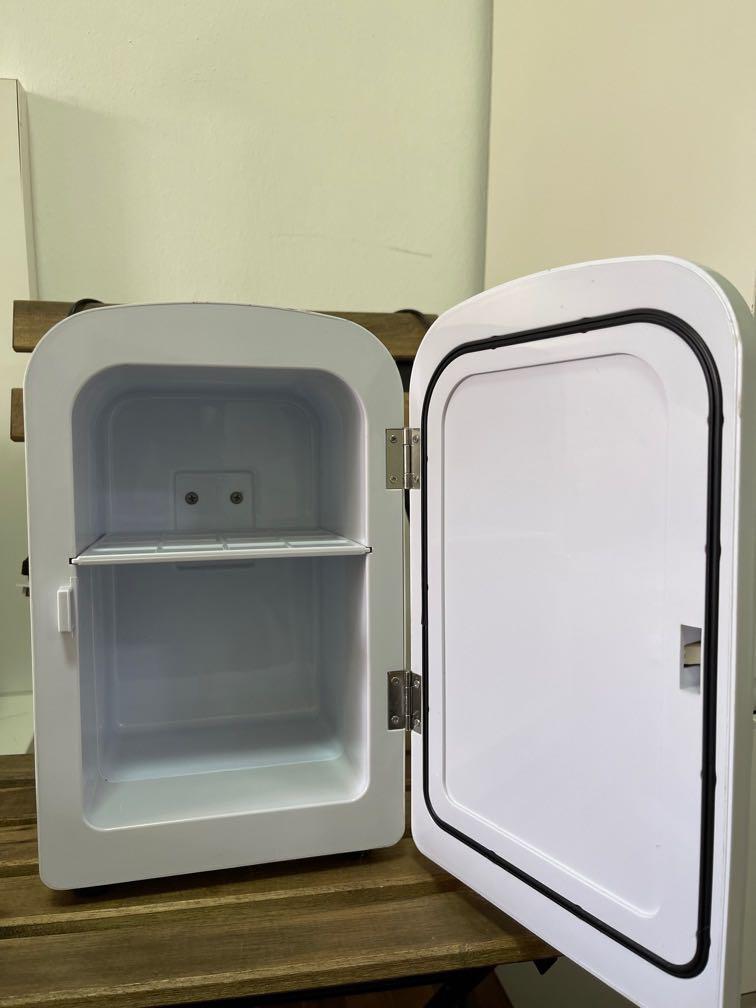 Stylux Mini Fridge CH8005, TV & Home Appliances, Kitchen Appliances