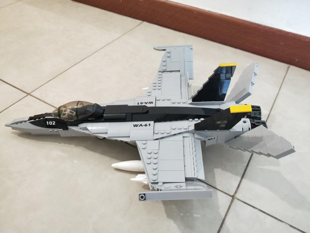 Lego f18 store