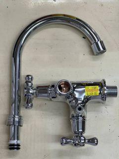 Twins Model 8998 Kitchen Swan Tap c/w Filter Connection (WALL)