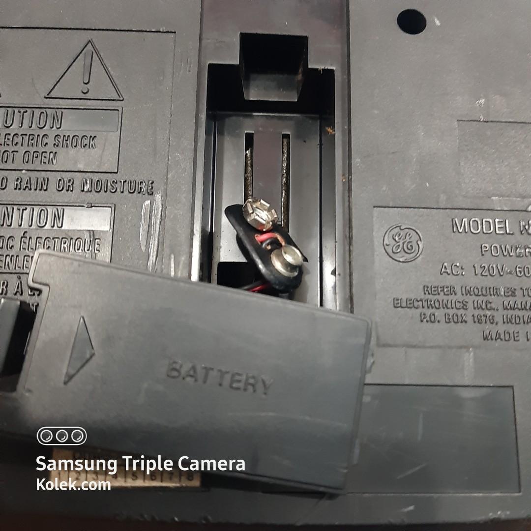 (Not working) Vintage G.E FM/AM clock Radio not working, Audio, Other