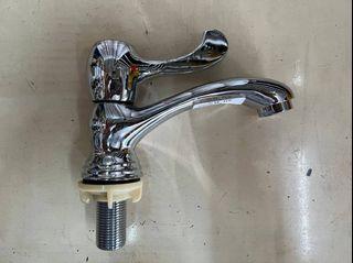 VIP Italy Model 1103NK Basin Tap (Kepala Air)