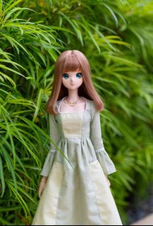 (Category: ) located in . Submitted by A_little_gift_doll_boutique (Listing ID 1174240907, Image 1). Description: .
