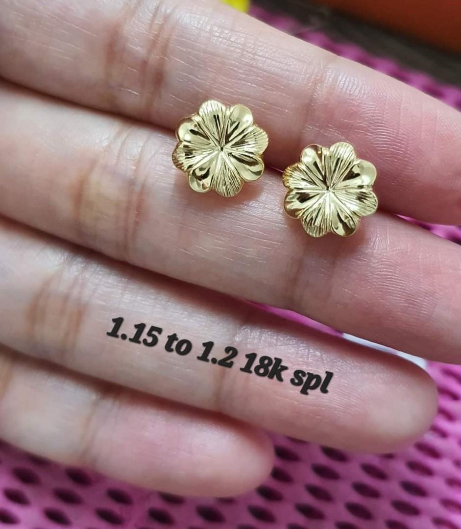 18K Saudi Gold flower earrings (Category: Earrings) located in Manila. Submitted by bhelgoldseller2ndaccount (Listing ID 1174124737, Image 1). Description: New!!✨New!!✨New!! Authentic 18k Saudi Golds earrings 💫💫💫 💯pawnable/naisasanla 💯with high appraisal rate 💯good investment 💯Direct supplier price 😘 👉OPEN for resellers 👌👌 🌺please take time to evaluate their actual sizes and grams 👉👉Best panggift for all occasions ✅ Sold per grams n