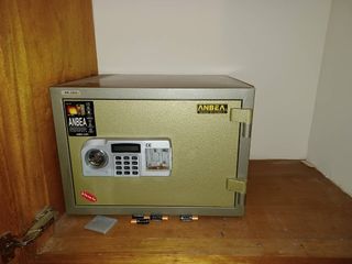 （分類：）位於 。 由 thia_t 提交（商品編號 1174278401，圖片 1）。簡介： 。