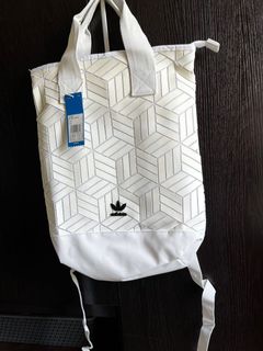 （分類：）位於 。 由 7thfloor 提交（商品編號 1174166234，圖片 1）。簡介： 。