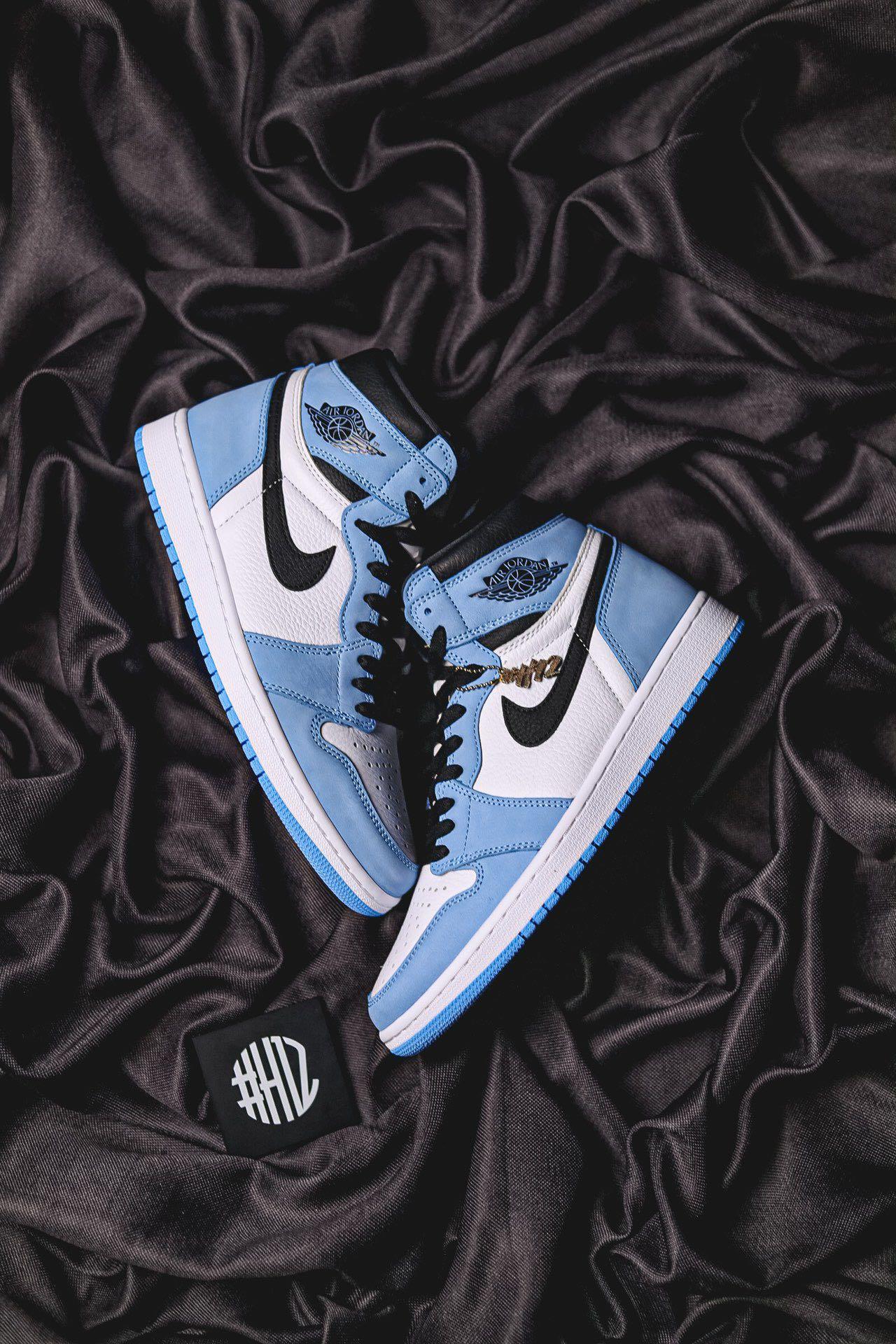 Air Jordan Aesthetic Wallpaper White Jordan Wallpaper Shop - Main Image