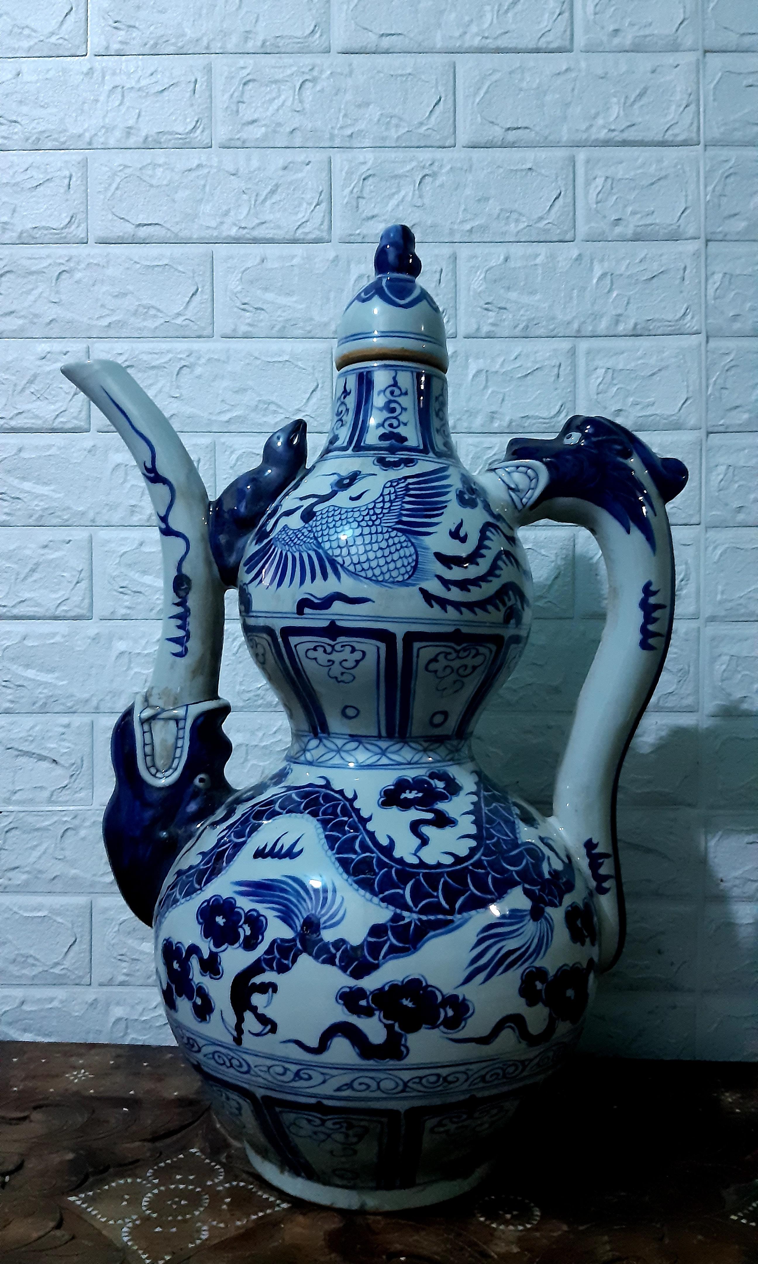 Antique dragon teapot., Furniture & Home Living, Home Decor, Vases