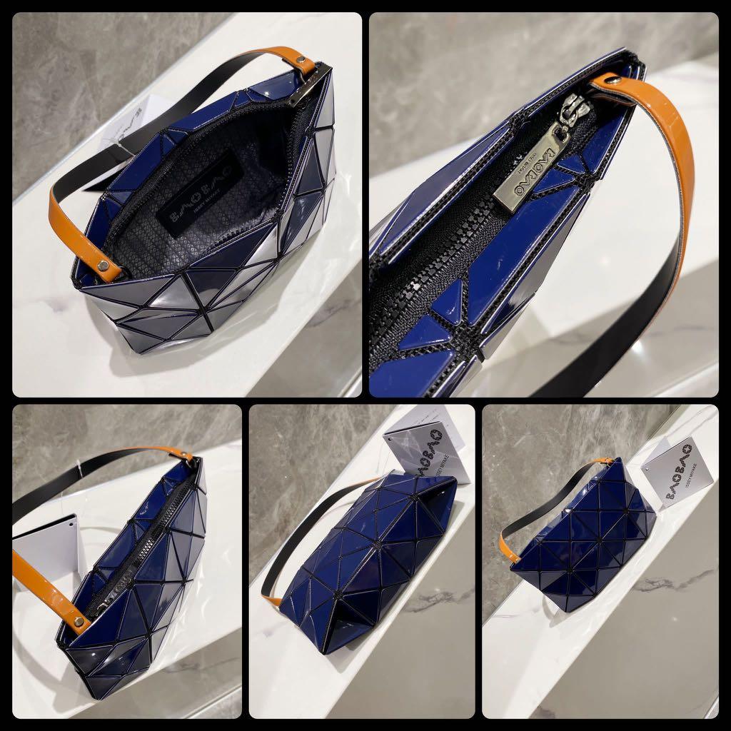 ✨BAO新款2 x 4拼格手挽袋✨, 女裝, 手袋及銀包, 單肩包- Carousell