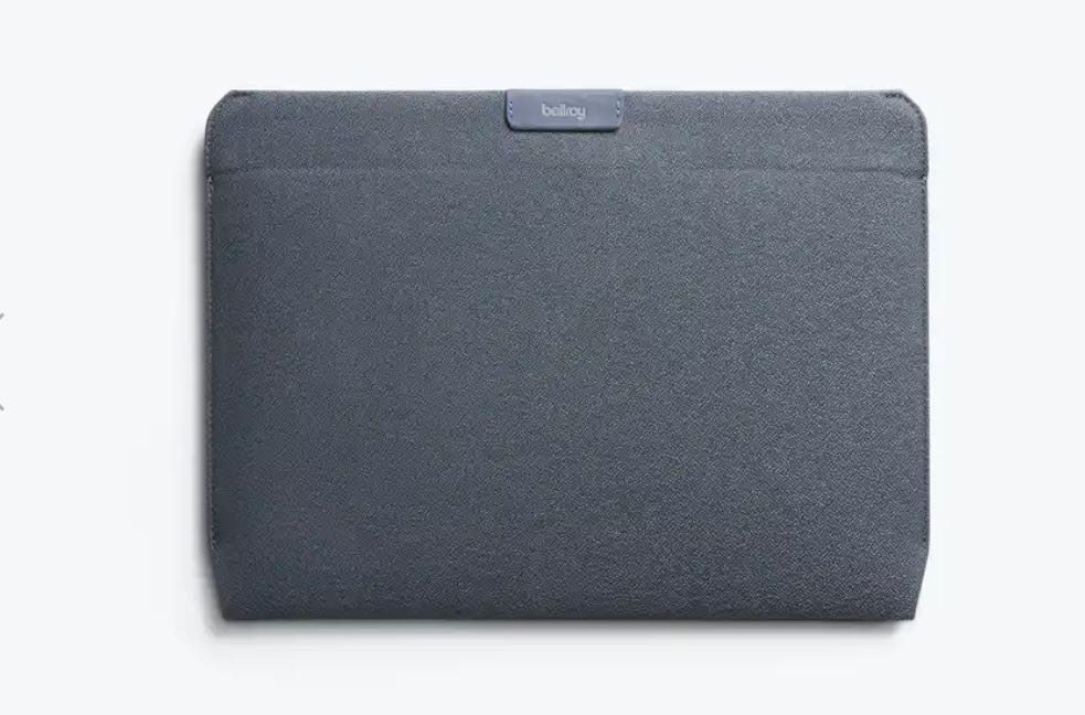 Bellroy laptop sleeve 14 inch 13.3 inch Basalt, Mobile Phones & Gadgets