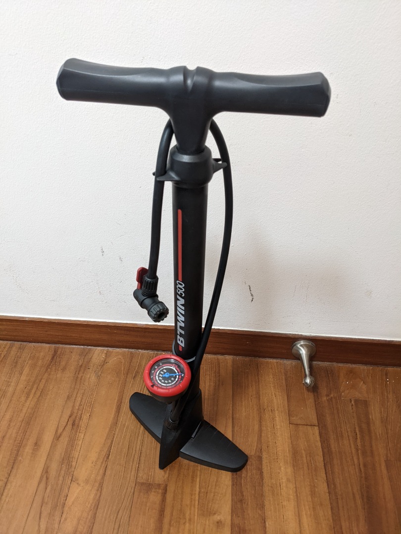 Btwin 500 Floor Pump, Sports Equipment, Bicycles & Parts, Parts ...