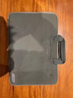 Capdase Laptop Sleeve for 15”