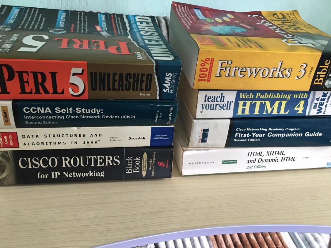 Computer Books Bundle (8 books) (Category: Textbooks) located in Taguig. Submitted by Negosyokoto (Listing ID 1174223975, Image 2). Description: Take all for 1500 (8 books) Good reference materials.