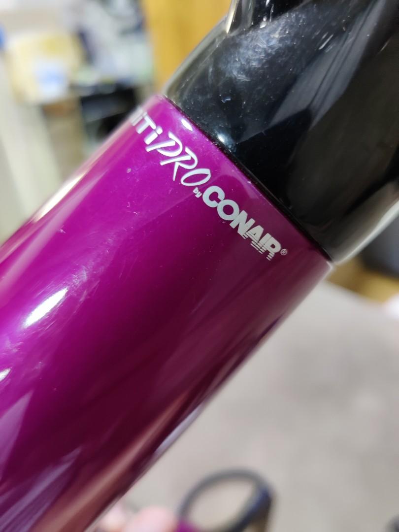 Conair Hair Dryer (Category: Hair) located in Manila. Submitted by rhoda_45 (Listing ID 1174218048, Image 2). Description: For Sale hair dryer USA binili di halos nagamit kc 110V kailangan lang ng transformer.