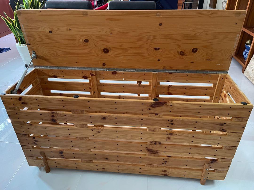 Custommade storage bench with wheels, Furniture & Home Living