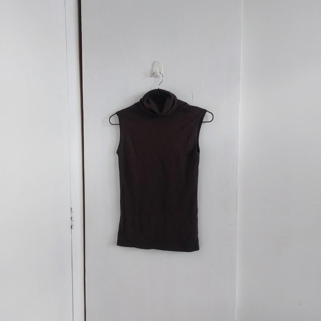 Dark Brown Sleeveness Knit Turtleneck (Category: Sleeveless) located in Angeles City. Submitted by greensstuff (Listing ID 1174311541, Image 1). Description: dm for sizing and more info.