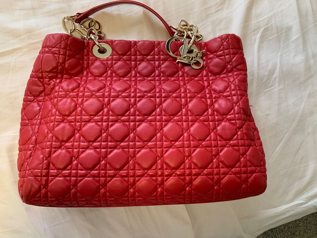 Red hotsell dior bag