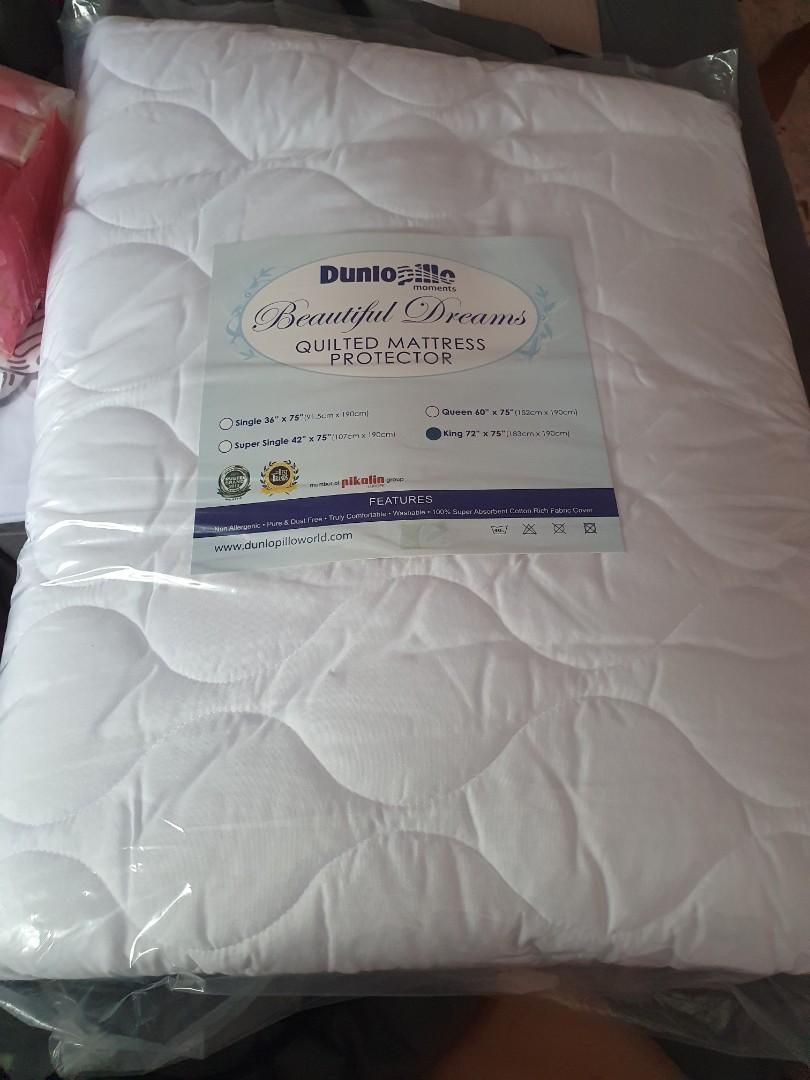 Dunlopillo King size mattress protector, Furniture & Home Living